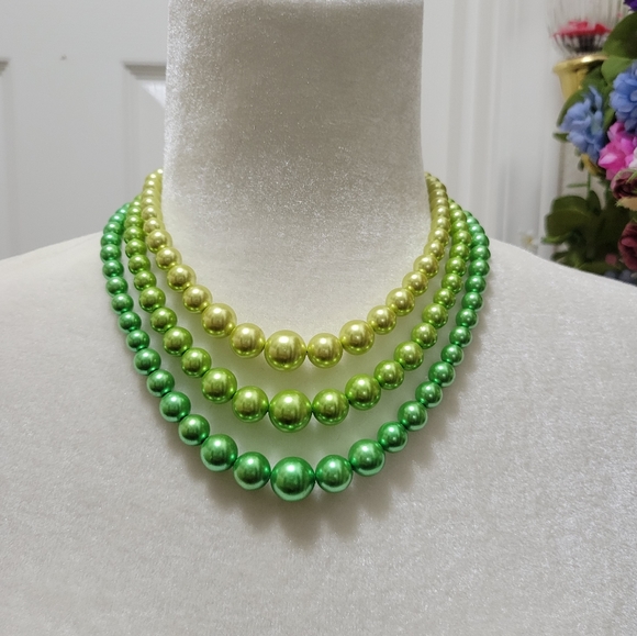 Necklace - Picture 2 of 7